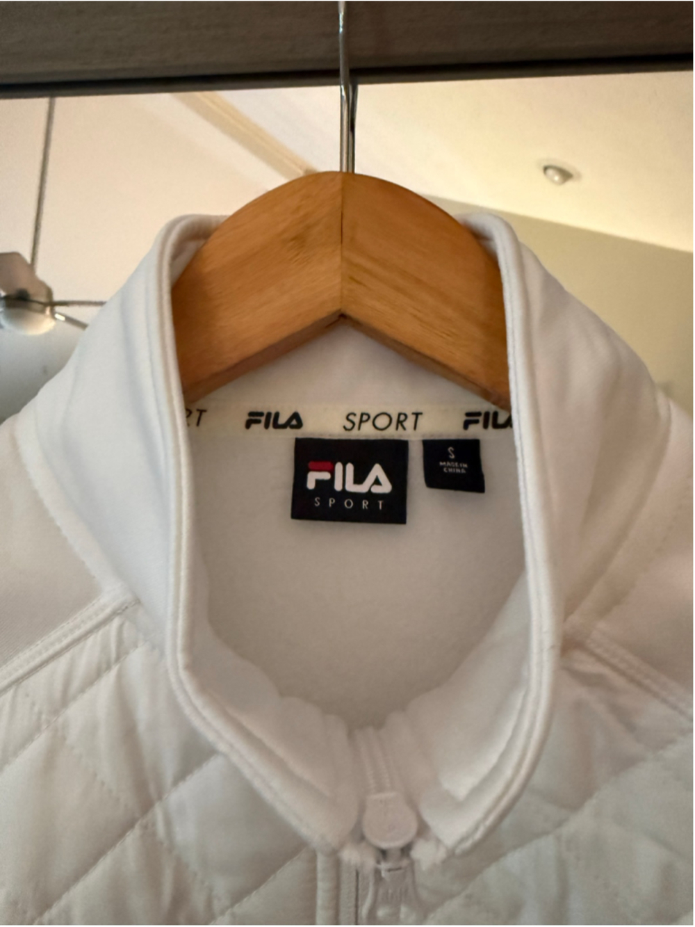 Women's Fila Sport Quilted Vest White Size S - Picture 3 of 4